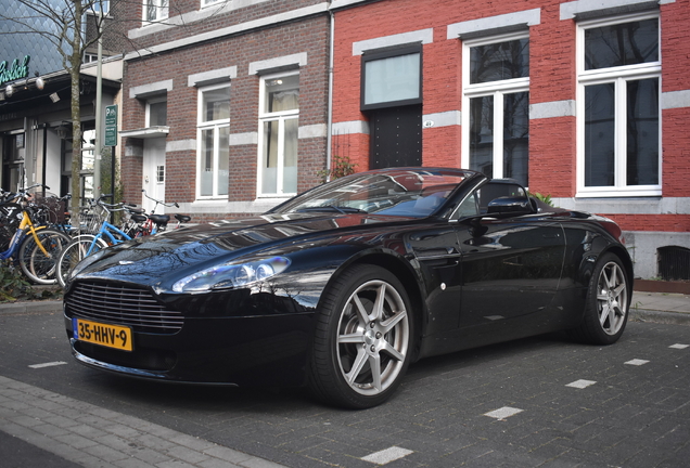 Aston Martin V8 Vantage Roadster