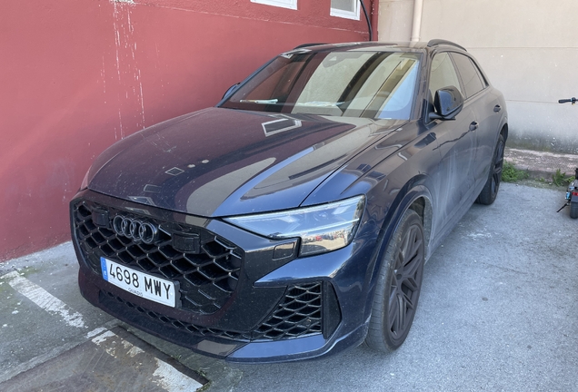 Audi RS Q8 2024