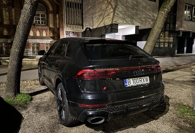 Audi RS Q8 2024