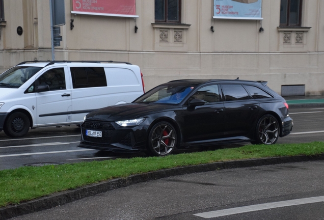 Audi RS6 Avant C8 Prior Design