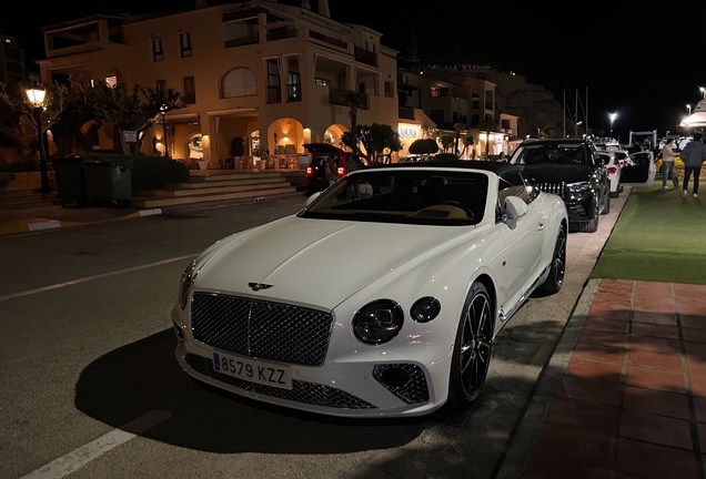 Bentley Continental GTC 2019