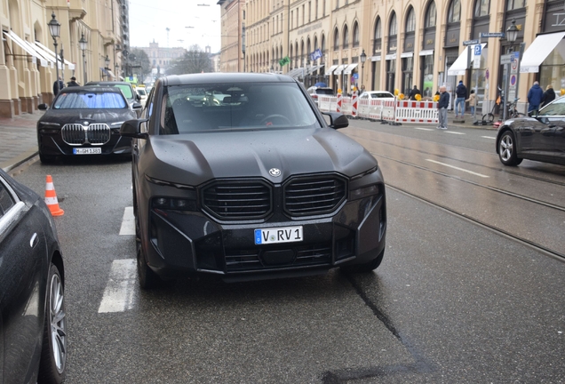 BMW XM G09