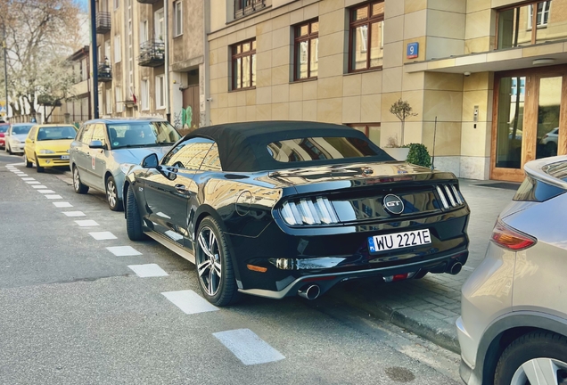 Ford Mustang GT Convertible 2015