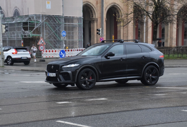 Jaguar F-PACE SVR 2021
