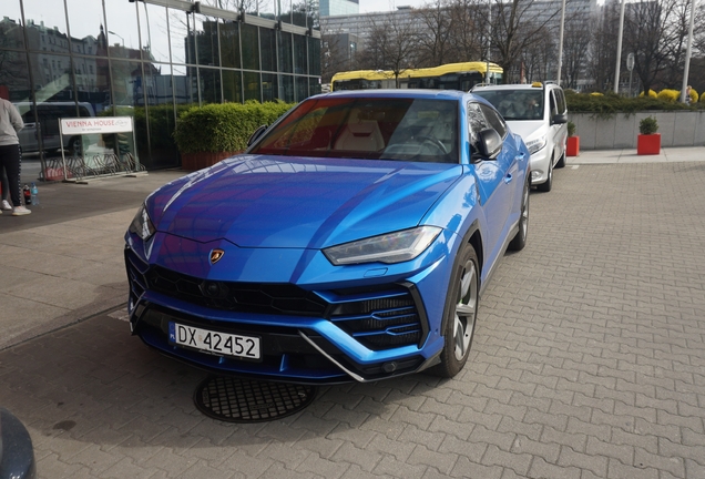 Lamborghini Urus