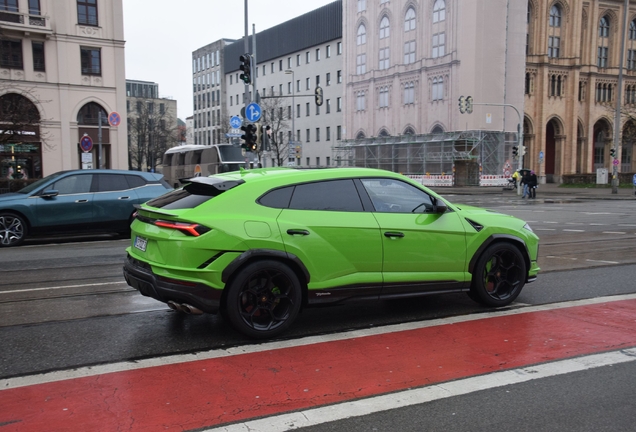 Lamborghini Urus Performante