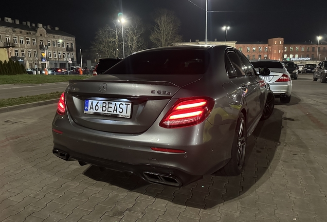 Mercedes-AMG E 63 S W213