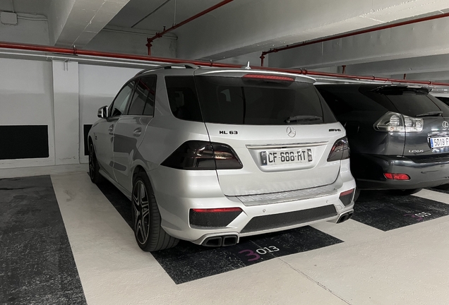 Mercedes-Benz ML 63 AMG W166