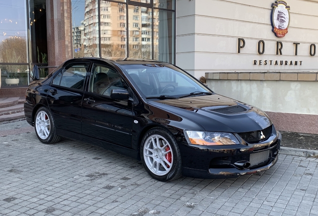Mitsubishi Lancer Evolution IX