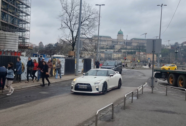 Nissan GT-R 2017