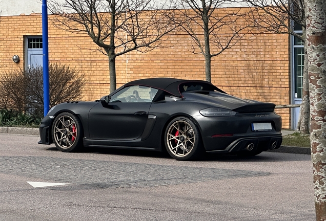 Porsche 718 Spyder RS Weissach Package