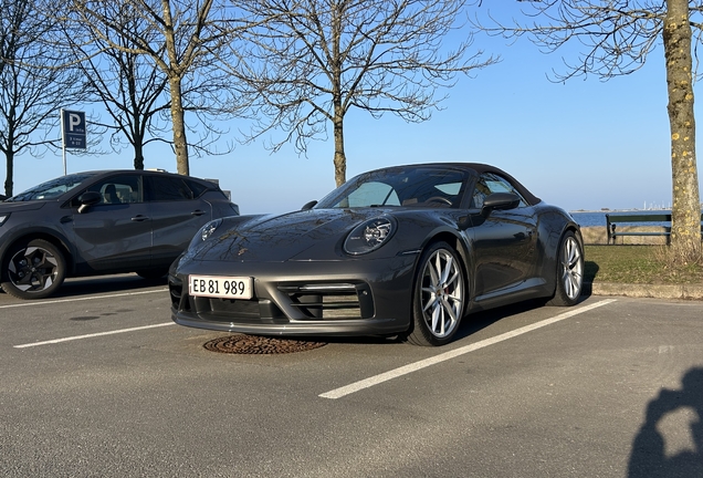 Porsche 992 Carrera S Cabriolet