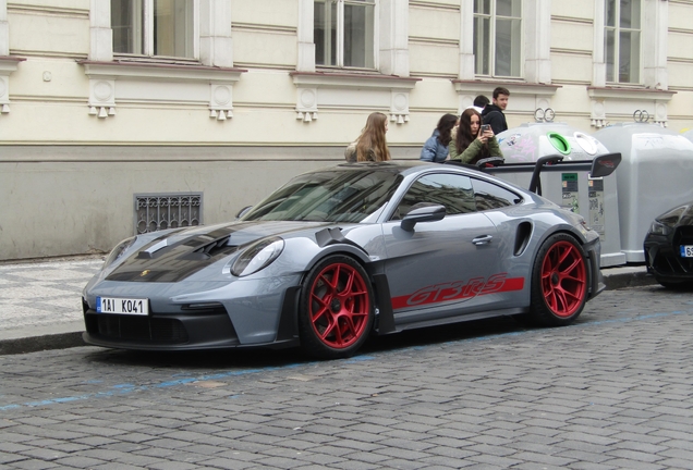 Porsche 992 GT3 RS MkI Weissach Package
