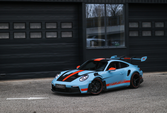 Porsche 992 GT3 RS Weissach Package