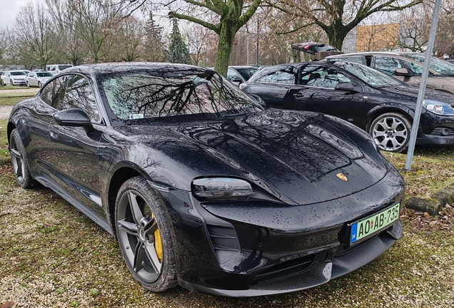 Porsche Taycan Turbo S MkI