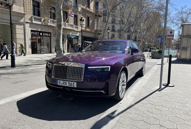 Rolls-Royce Ghost EWB Series II 2025