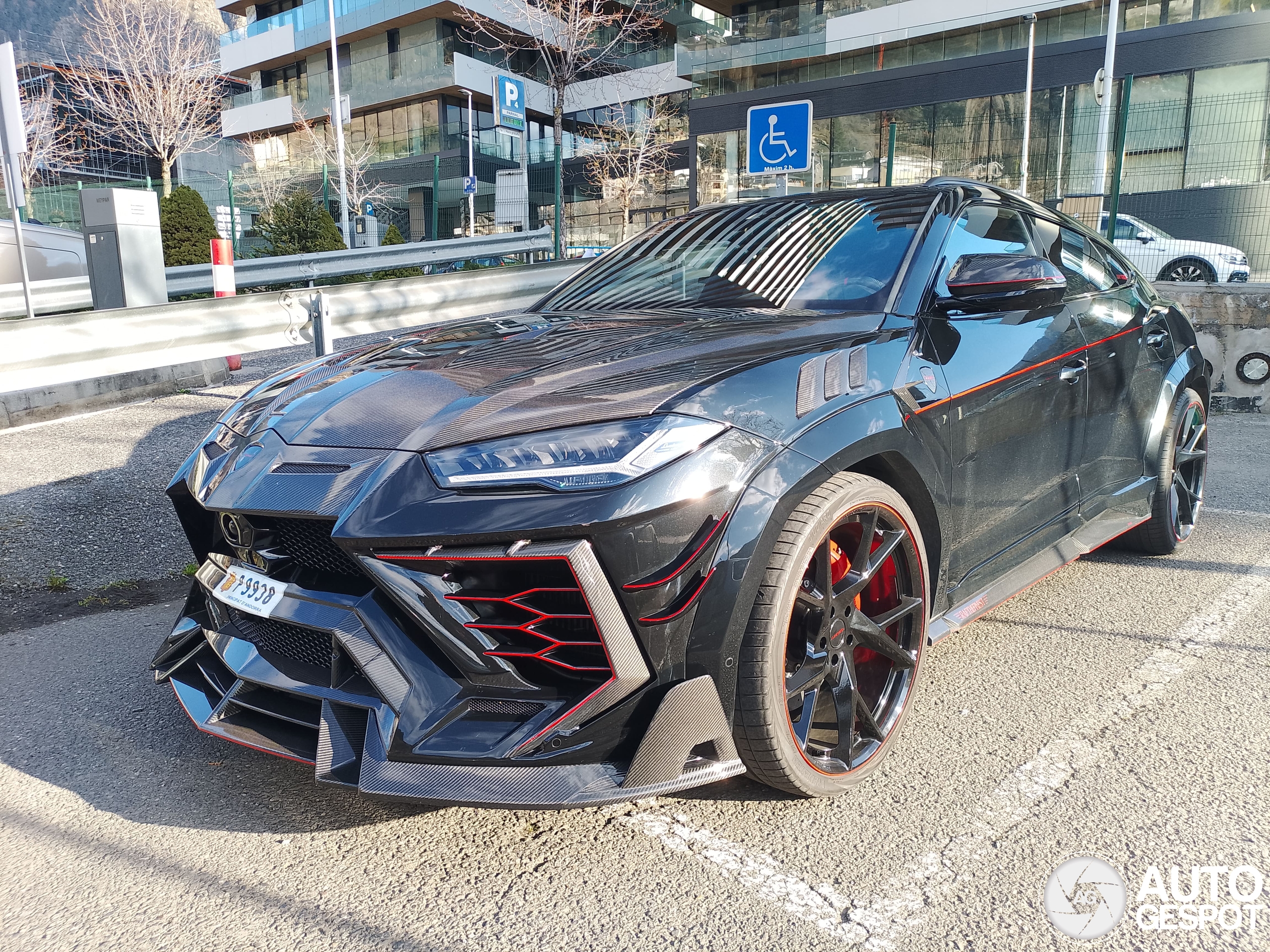 Lamborghini Urus Mansory P745 Performance