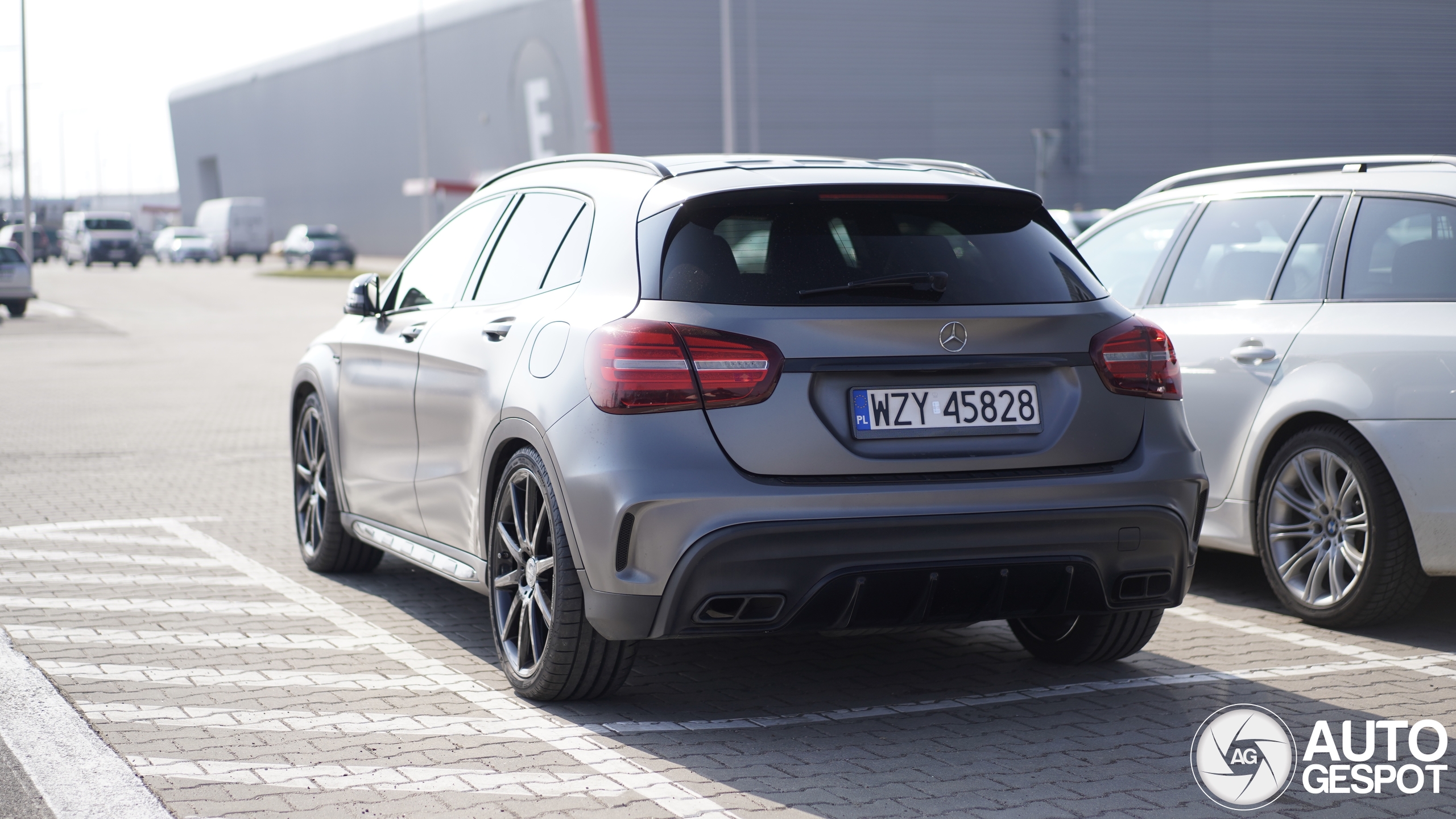 Mercedes-AMG GLA 45 X156 2017