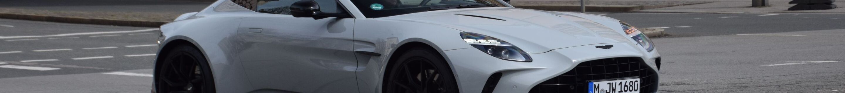 Aston Martin Vantage 2024