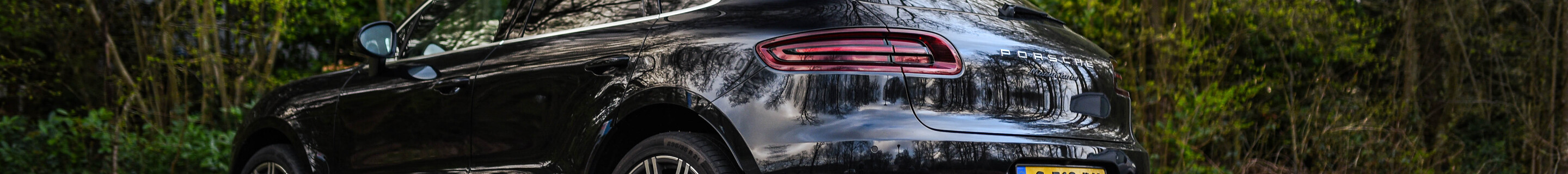 Porsche 95B Macan Turbo MkI