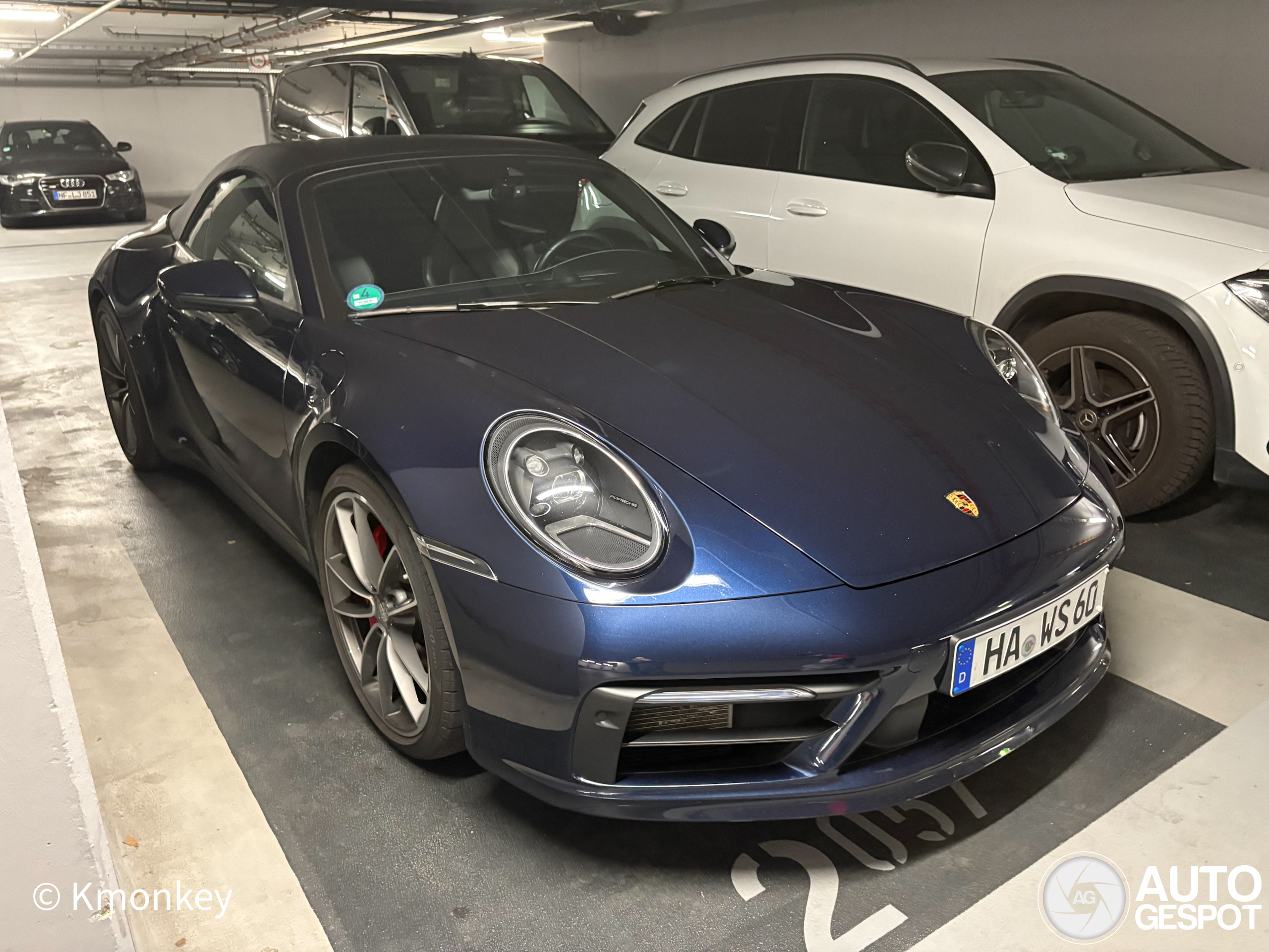 Porsche 992 Carrera 4S Cabriolet