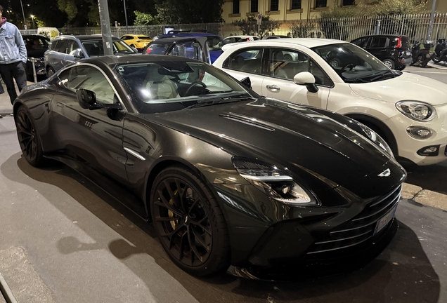 Aston Martin Vantage 2024