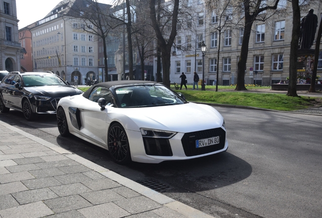 Audi R8 V10 Spyder 2016