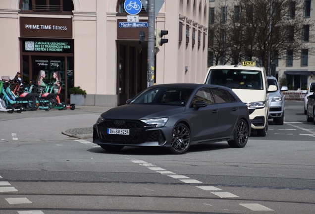Audi RS3 Sportback 8Y 2025