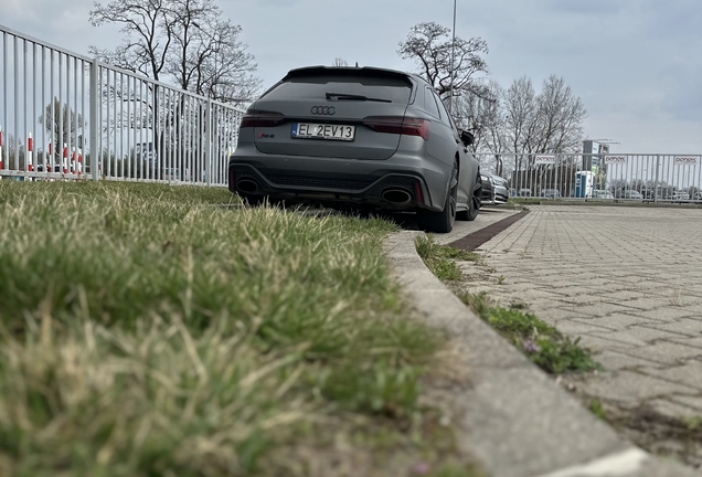 Audi RS6 Avant C8