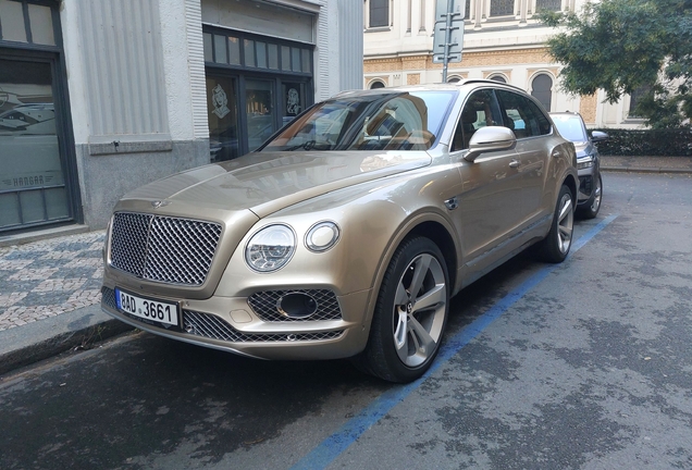 Bentley Bentayga V8