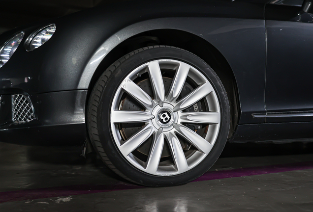 Bentley Continental GTC 2012