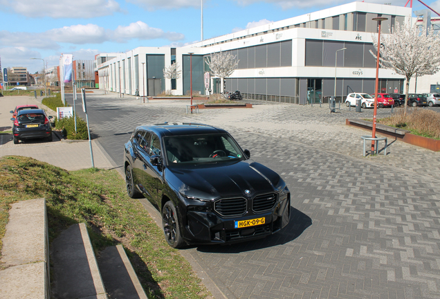 BMW XM G09