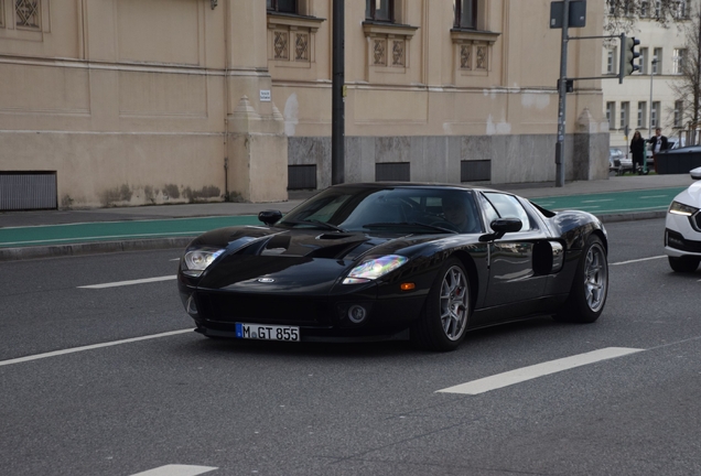 Ford GT