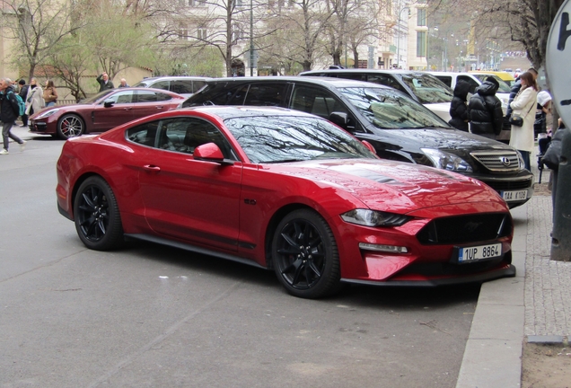 Ford Mustang55 2020