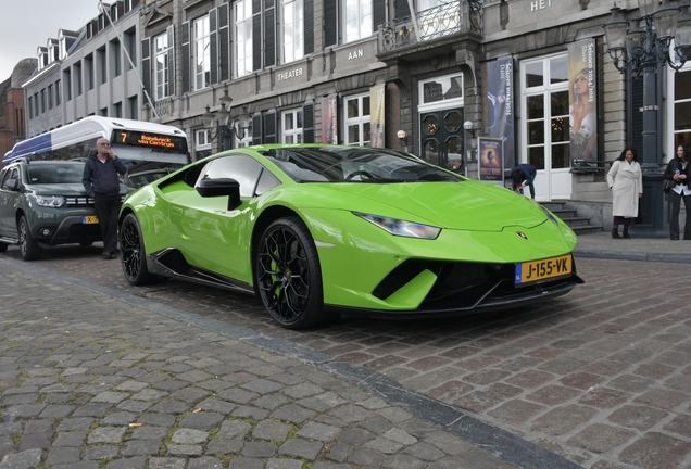Lamborghini Huracán LP640-4 Performante