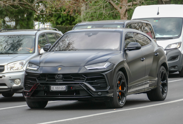 Lamborghini Urus