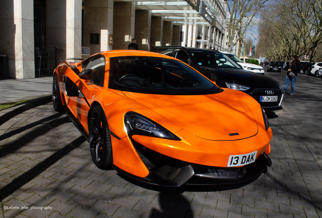 McLaren 570S