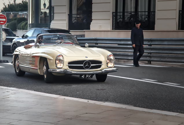 Mercedes-Benz 300SL Roadster