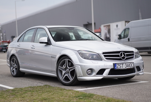 Mercedes-Benz C 63 AMG W204