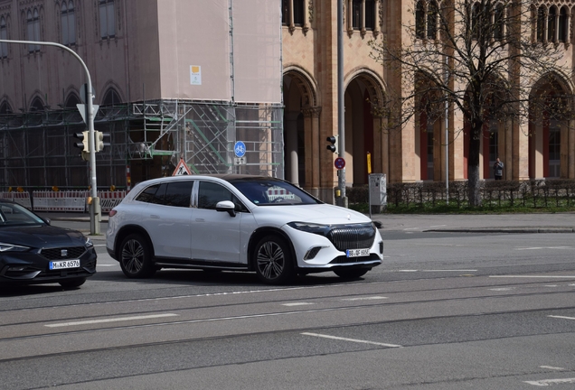 Mercedes-Maybach EQS 680 SUV