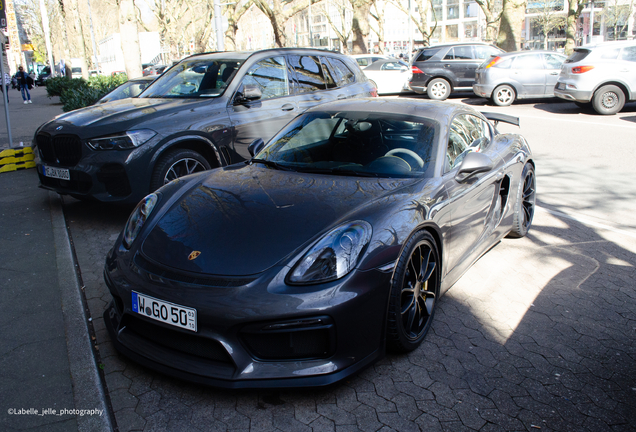 Porsche 981 Cayman GT4