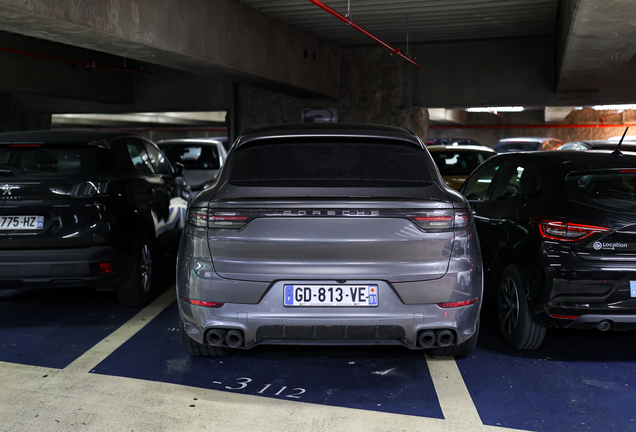 Porsche Cayenne Coupé Turbo S E-Hybrid