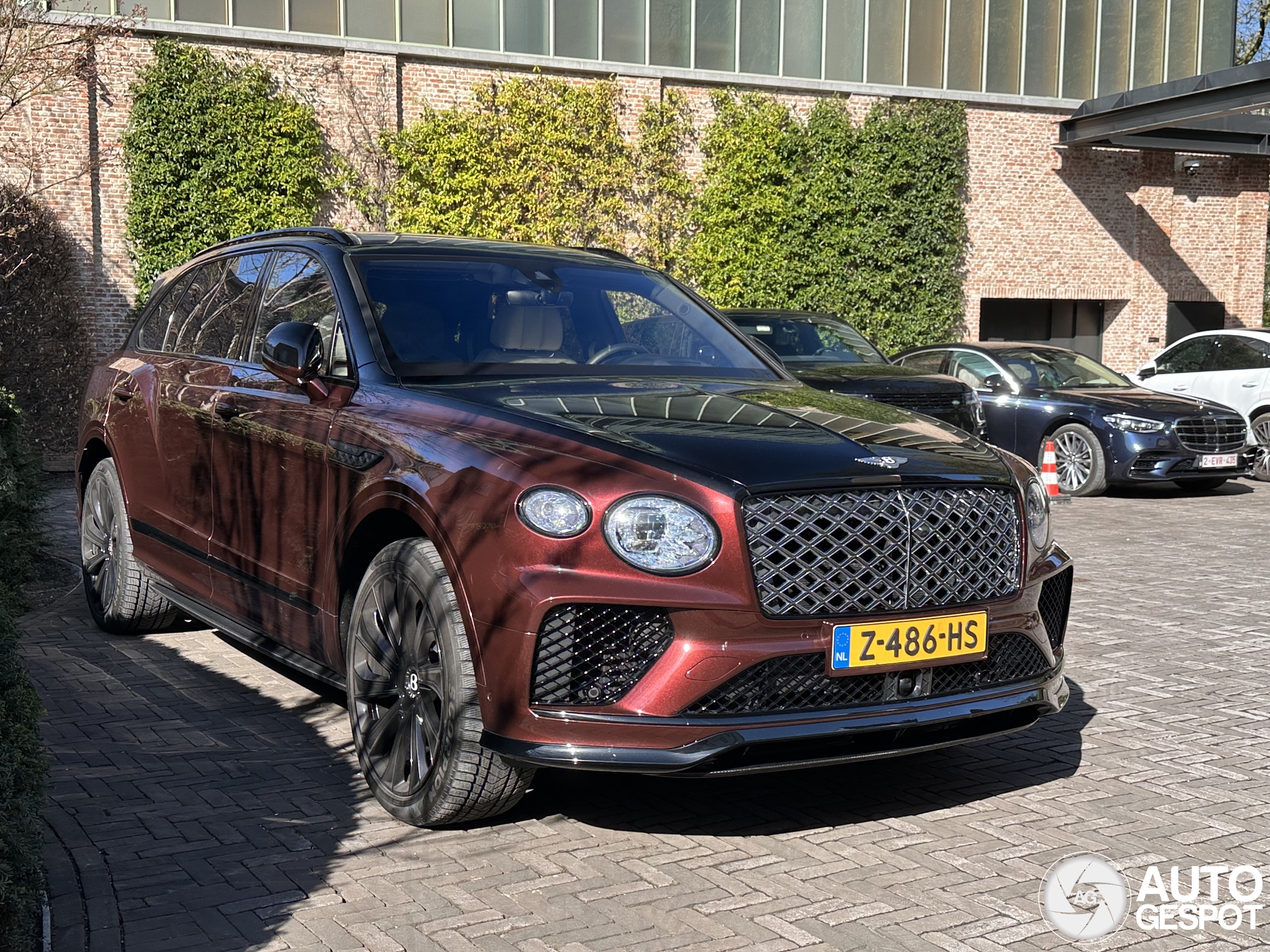 Bentley Bentayga EWB Mulliner