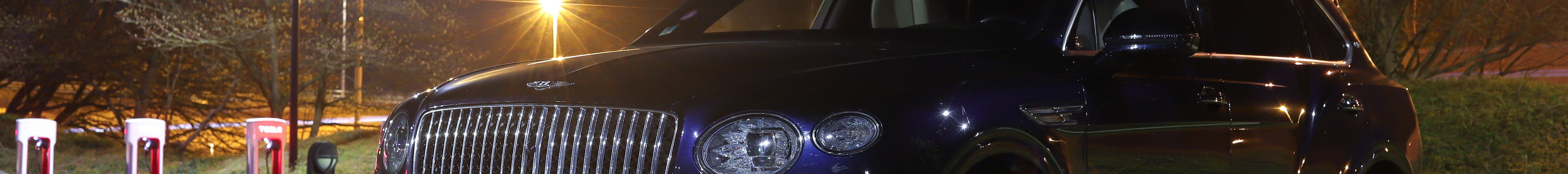 Bentley Bentayga Azure EWB First Edition