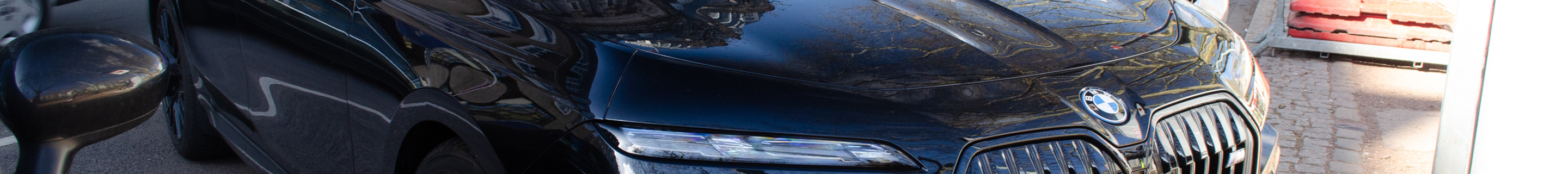 BMW M760e xDrive