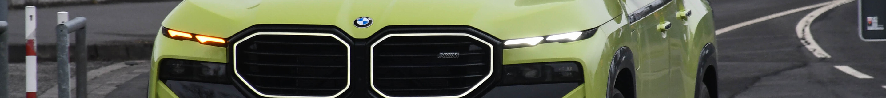 BMW XM G09
