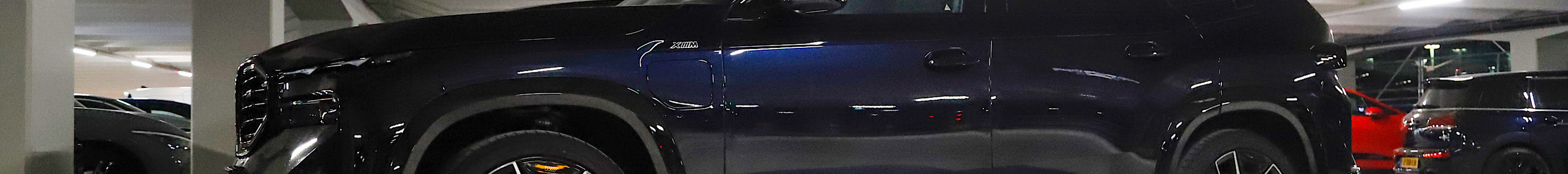 BMW XM G09