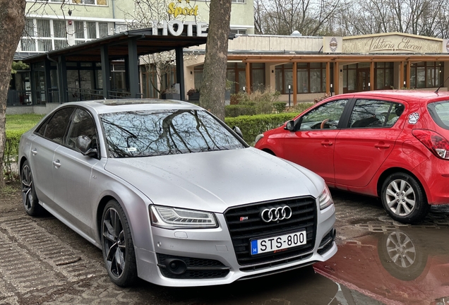 Audi S8 D4 Plus
