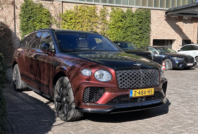 Bentley Bentayga EWB Mulliner