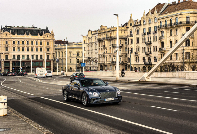Bentley Continental GTC 2019